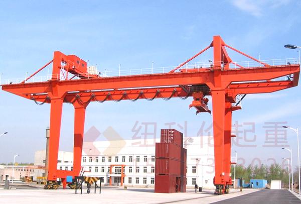 集装箱门式起重机的防风安全措施有哪些