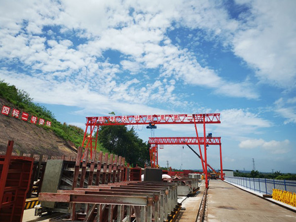 浙江宁波龙门吊厂家详细讲解龙门吊的结构