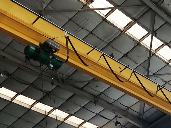 湖北武汉20t行车行吊厂家出厂前进行预拼装